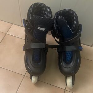 Crazy Skates 148 Black Adjustable Inline Skates... Kids size 2-5